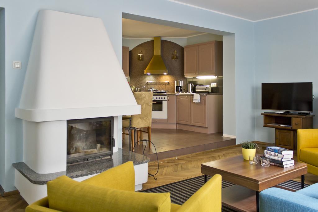 - Town Hall Square Aparthotel Tallinn