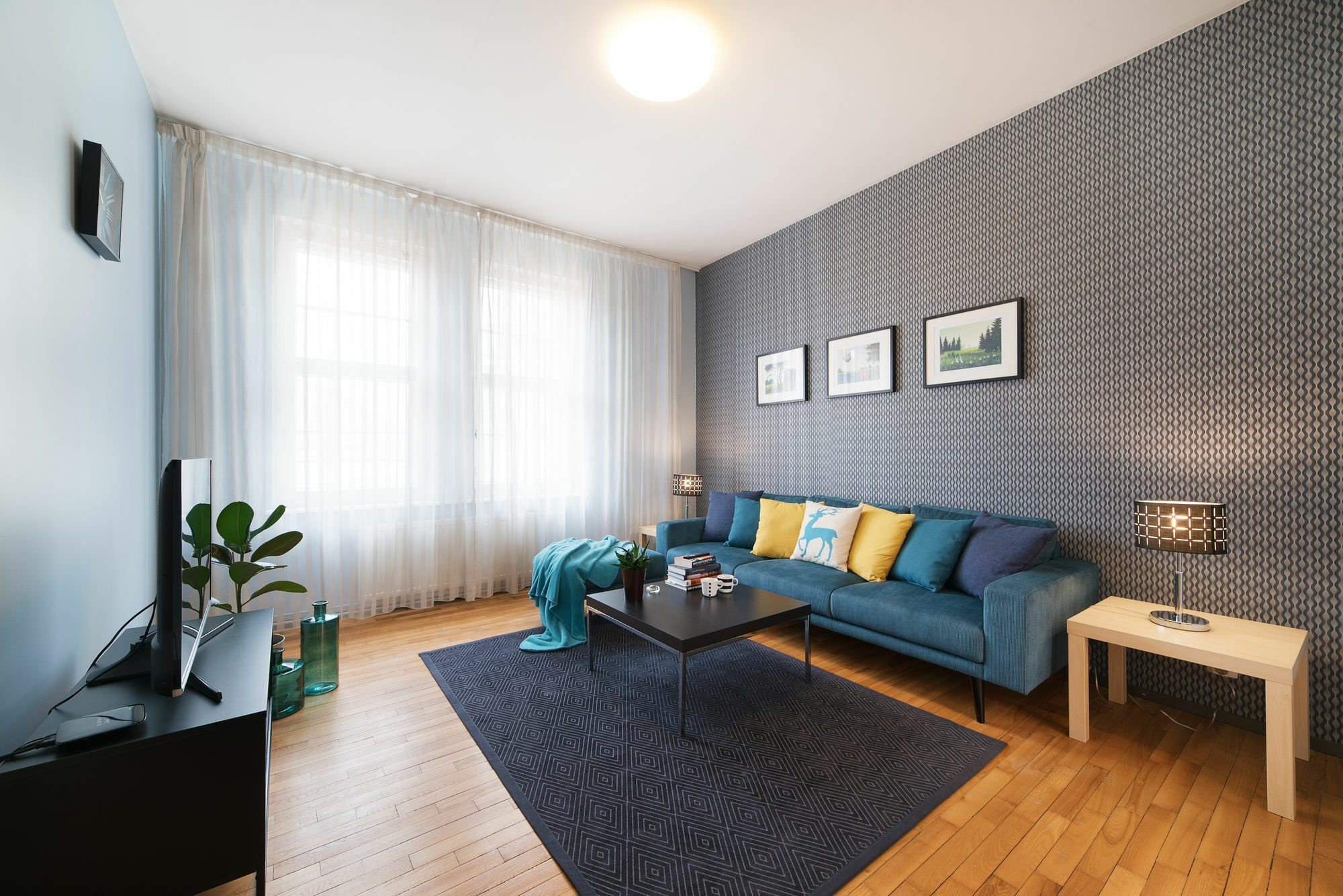 - Town Hall Square Aparthotel Tallinn