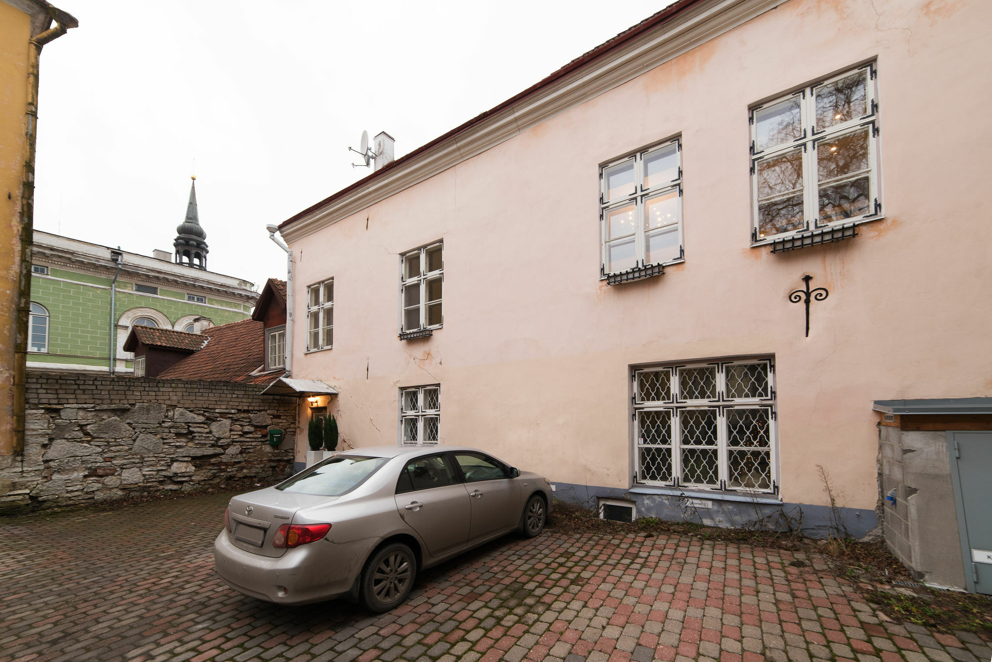 - Town Hall Square Aparthotel Tallinn